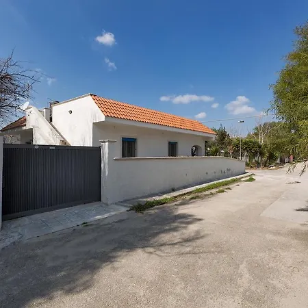 Angel Bay Holiday home